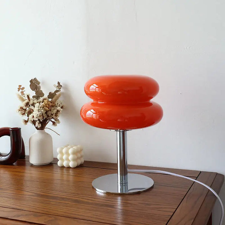 Bauhausinspirerad Bordslampa Med Dimbar LED Och Sladdlös Design