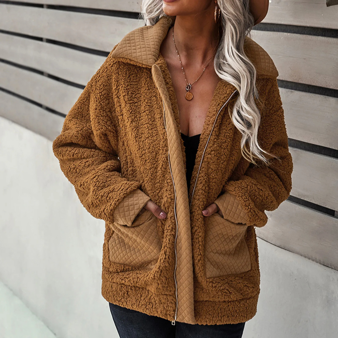 Eydis | Teddyjacka Dam Oversized Quiltade Detaljer Full-Zip
