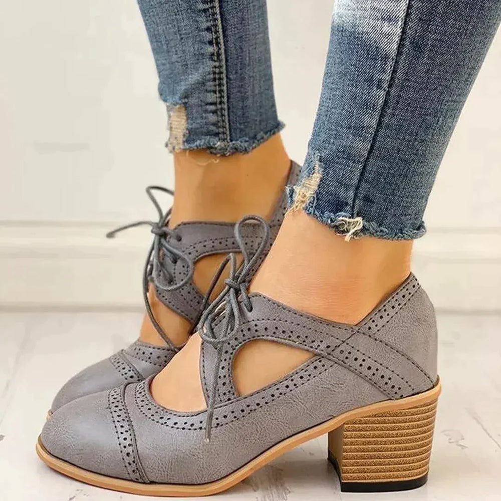 Emma | Pumps Dam T-Rem Snörning