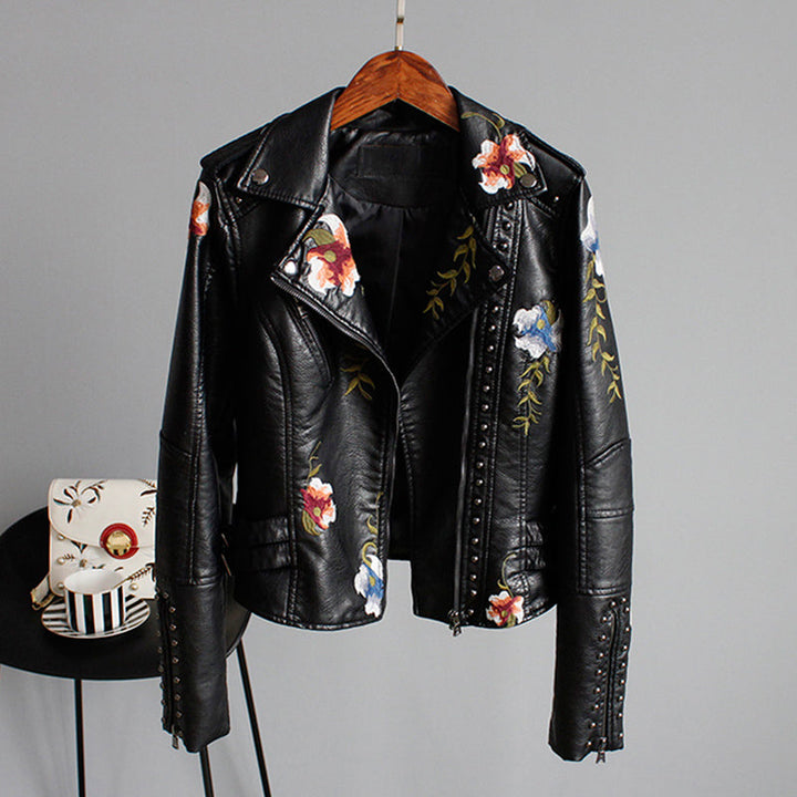 Audhild | Bikerjacka Dam Blombroderad Nitar Asymmetrisk Zip