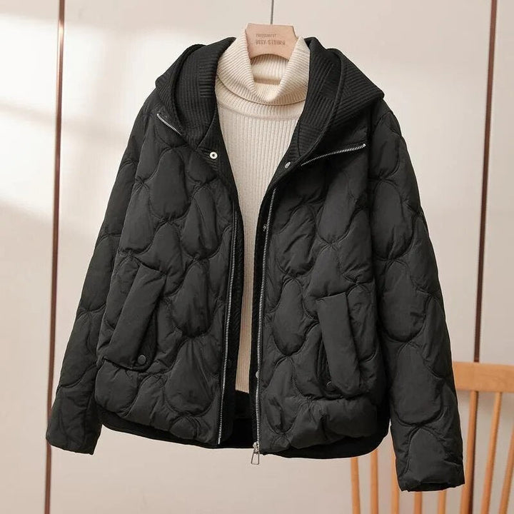 Magnhild | Pufferjacka Dam Quiltad Med Huva Relaxed Fit