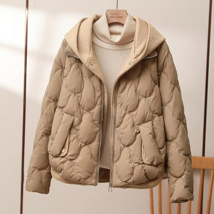 Magnhild | Pufferjacka Dam Quiltad Med Huva Relaxed Fit