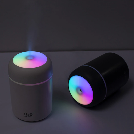 Kompakt Luftfuktare Med Kall Dimma Aromfunktion Och LED-Stämningsljus