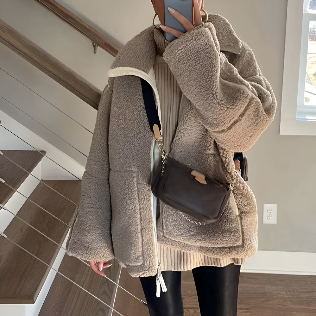 Karen | Teddyjacka Dam Fleece Oversized Ståkrage