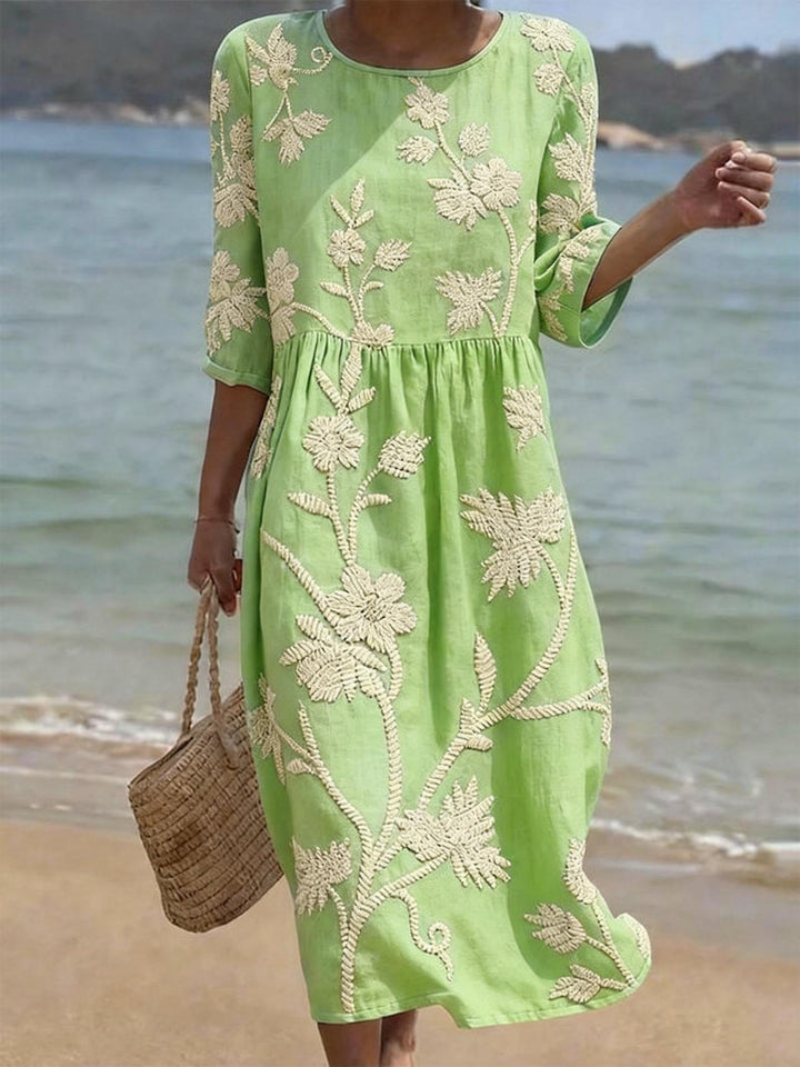 Svea | Midiklänning Dam Vintage Blomdetalj