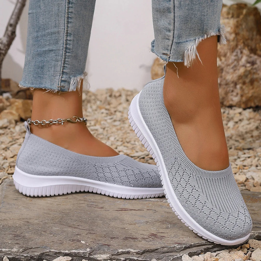 Elena | Slip-On Skor Dam Med Stickad Ovandel