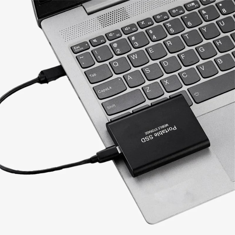 Portabel Extern SSD Med USB-C Och Hastighet Upp Till 1050 MB/s