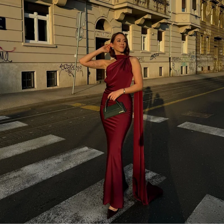 Celina | Draperad One Shoulder Maxiklänning Dam