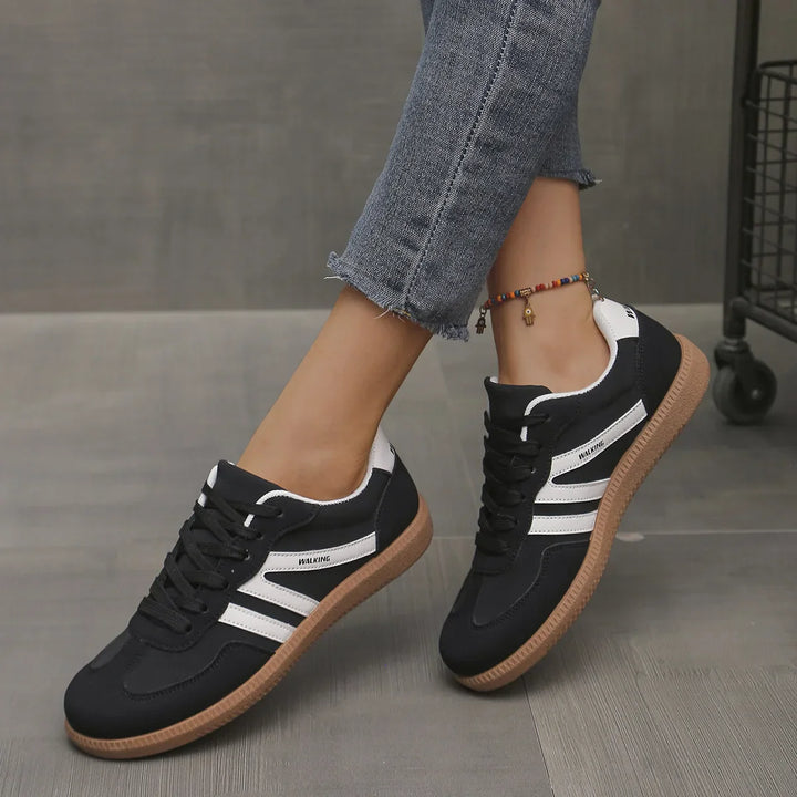Luna | Sneakers Dam Låg Snörning
