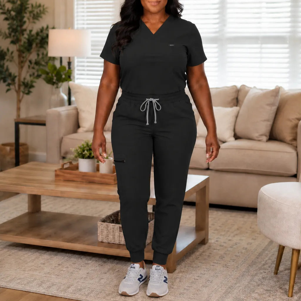 Annika | Scrubsset Dam V-ringad